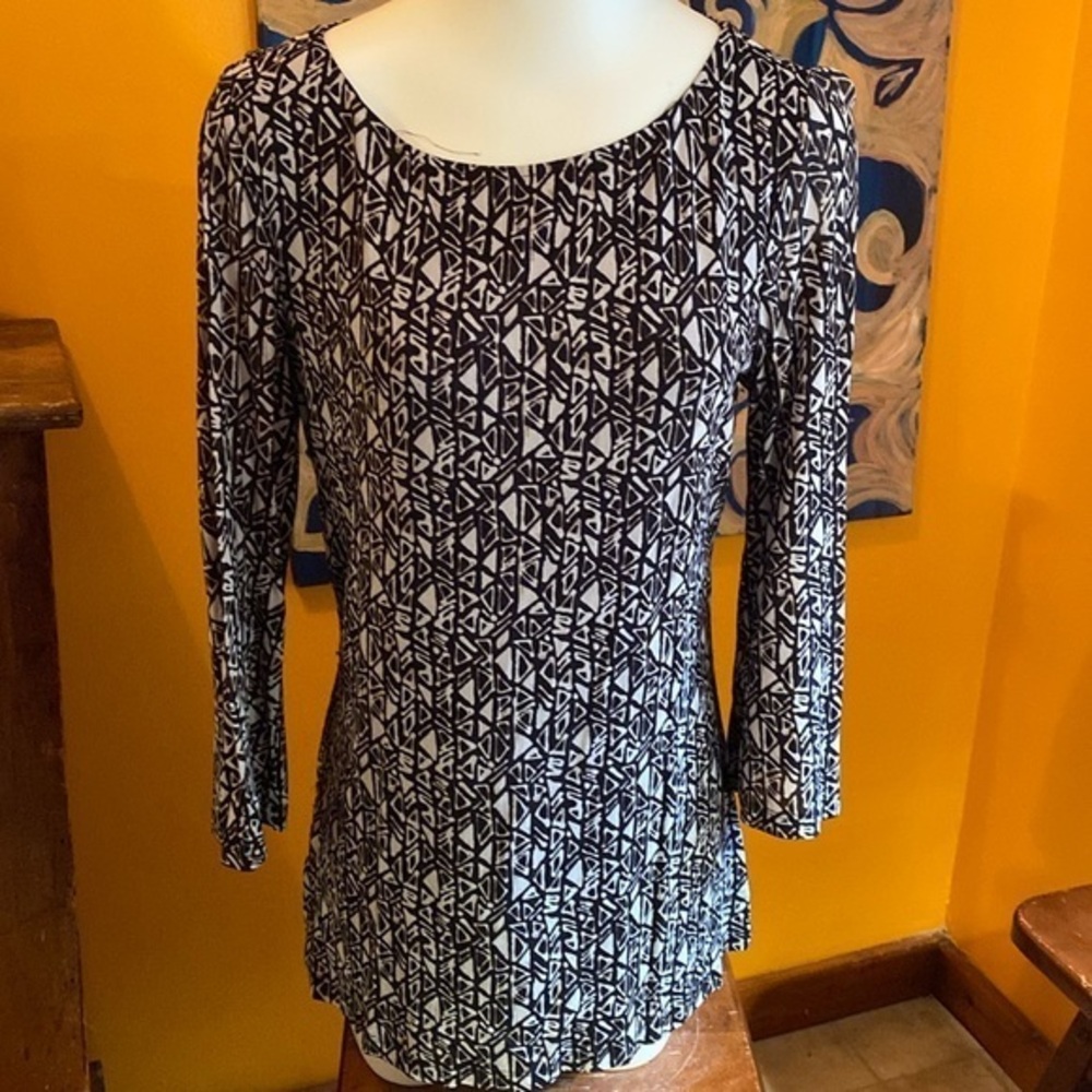 Black & Grey Top
